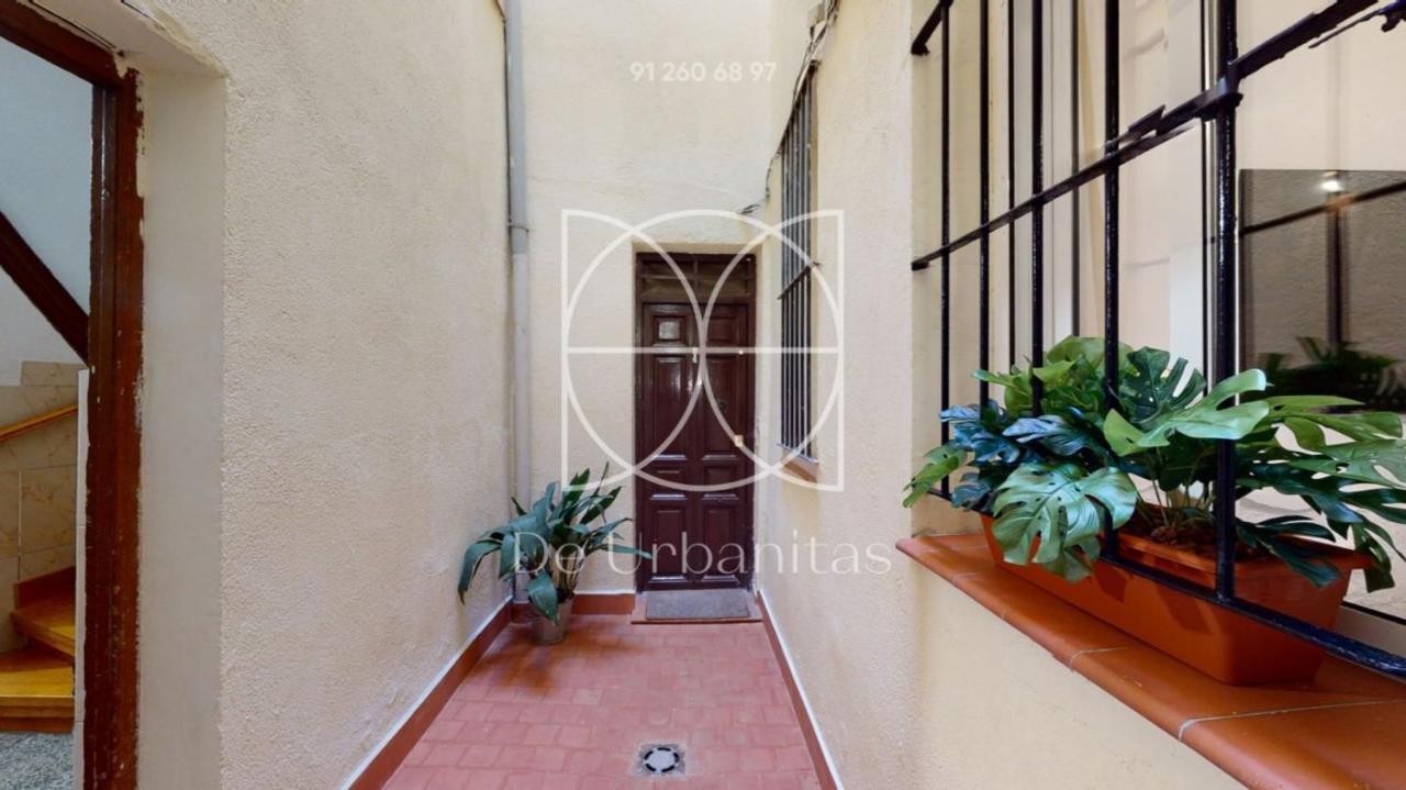 מדריד Cozy Apartment In Malasana For 4 Pax - Velarde מראה חיצוני תמונה